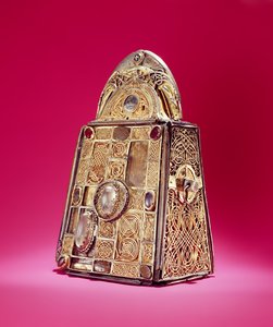 Il Santuario della Campana di San Patrizio, da Armagh, Irlanda, c.1100